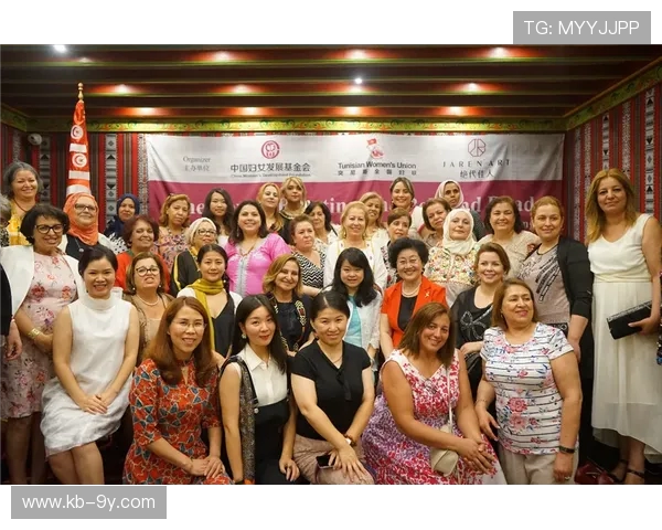 阳江沙滩足球女足崛起 助力女性体育发展展现青春力量